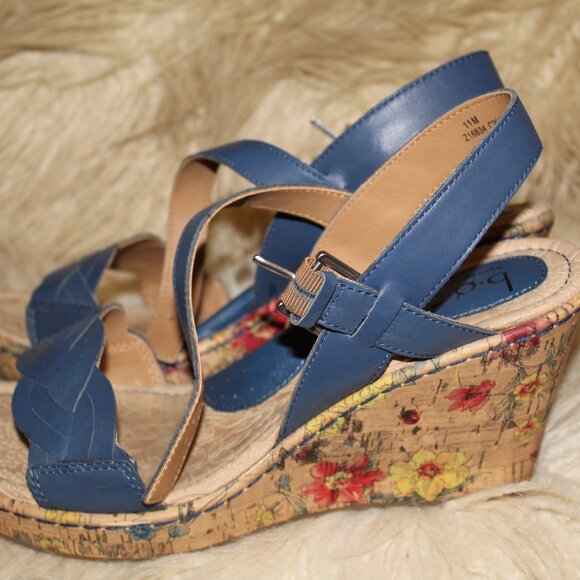 B.O.C Boise Navy Wedge Sandal - Picture 2 of 7